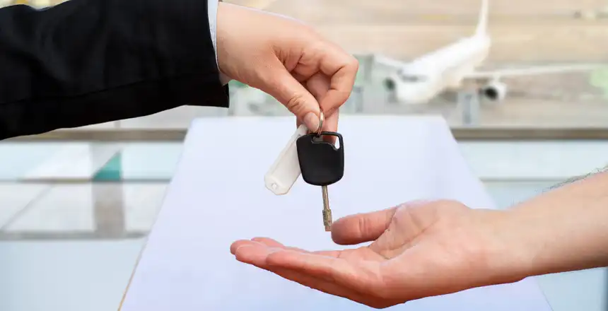 flughafen-mietwagen-schluesseluebergabe Schlüsselübergabe am Flughafen