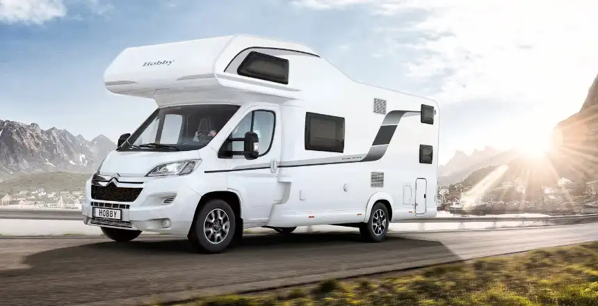 fahrzeugbeispiel-alkoven-family-class wohnmobil alkoven, family class