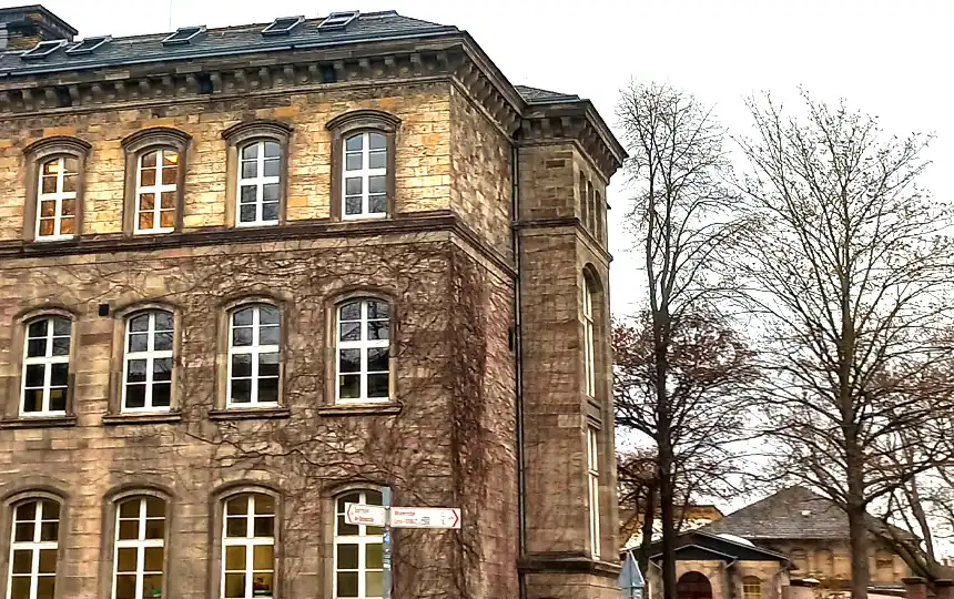 Historisches Backsteingeb&auml;ude in G&ouml;ttingen