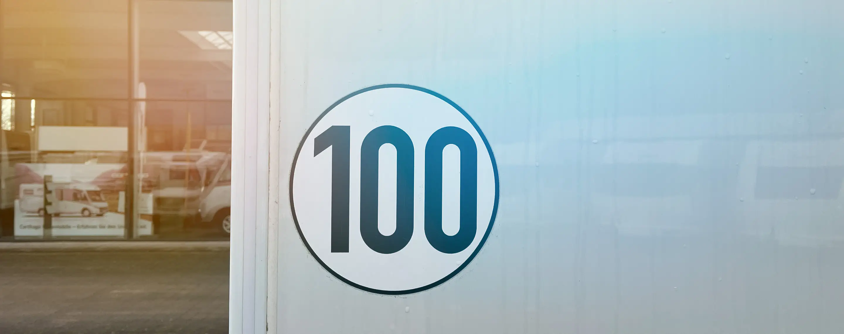 100er Zulassung wohnwagen, aufkleber am anh&auml;nger