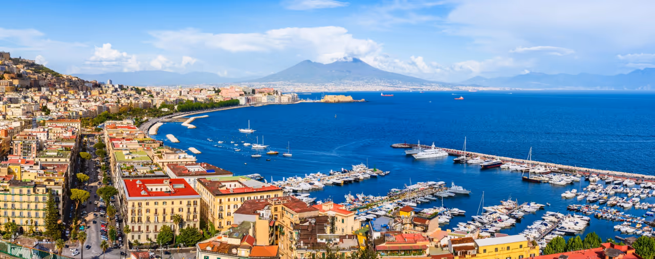 Panorama von der Küste Neapels, Italien